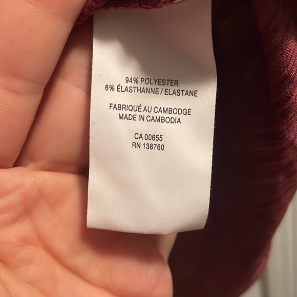 OkHyba t-shirt size xl - Picture 4 of 5